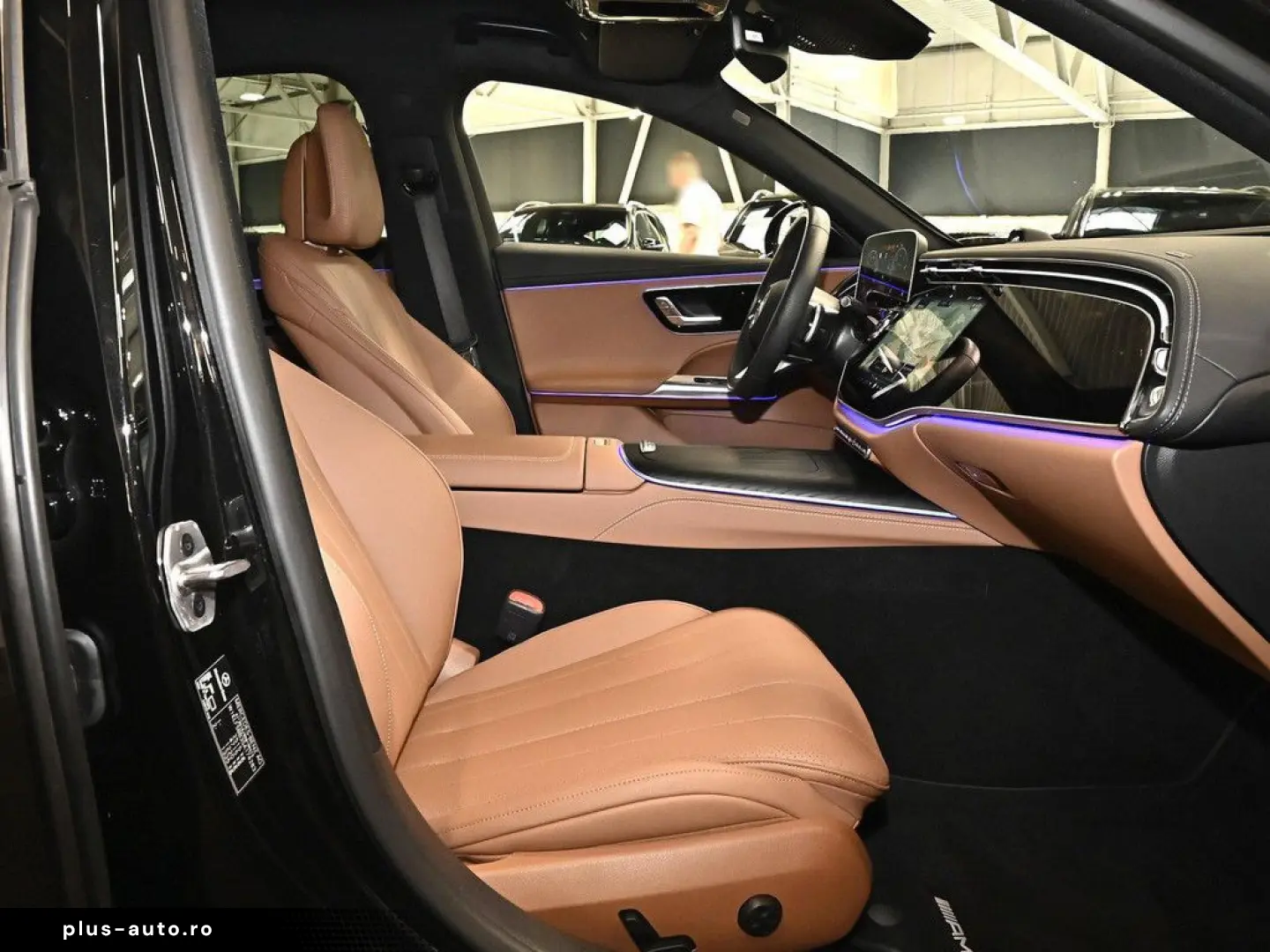 MERCEDES-BENZ E-Class 2025 — imagine 5