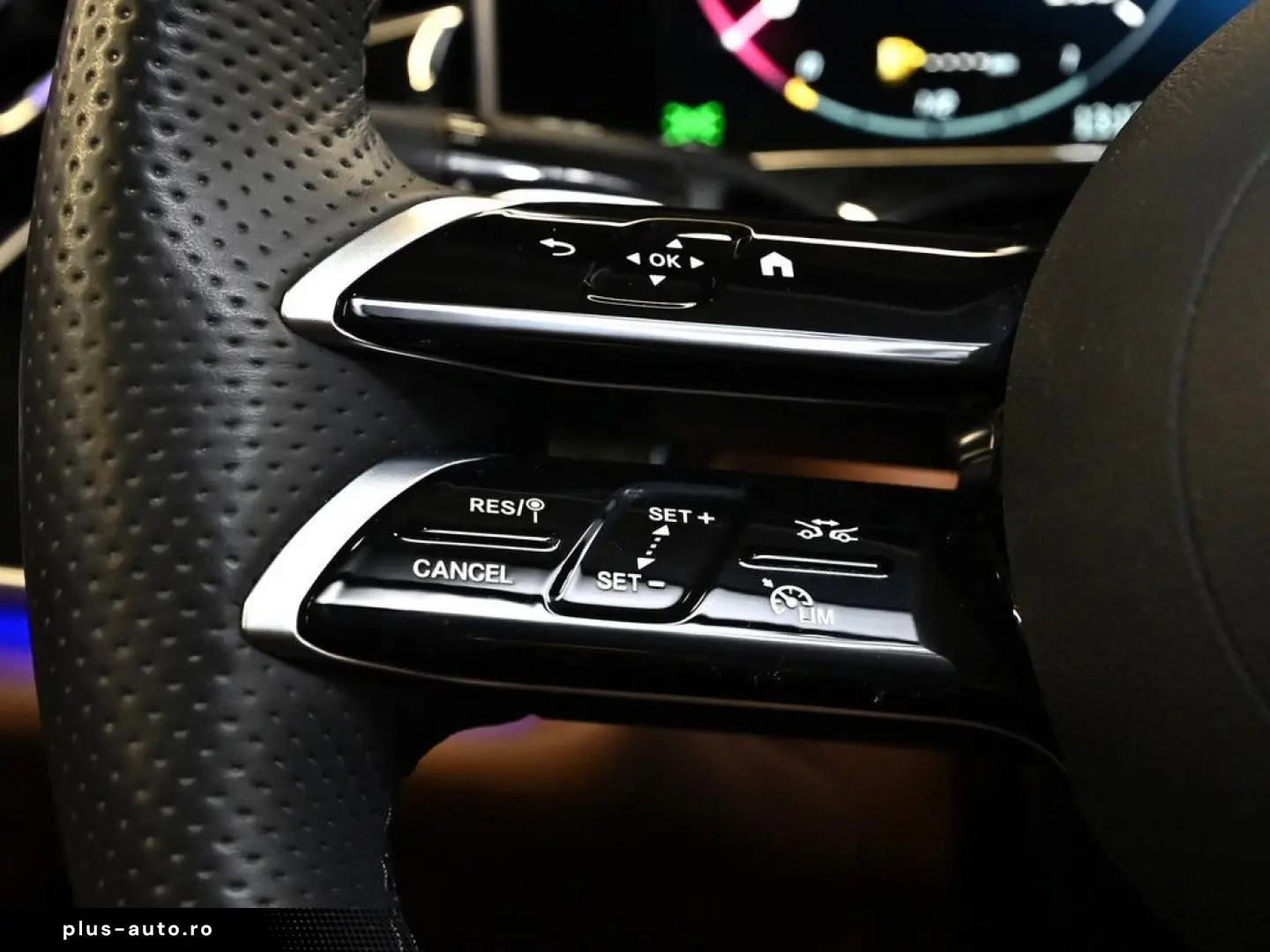 MERCEDES-BENZ E-Class 2025 — imagine 19
