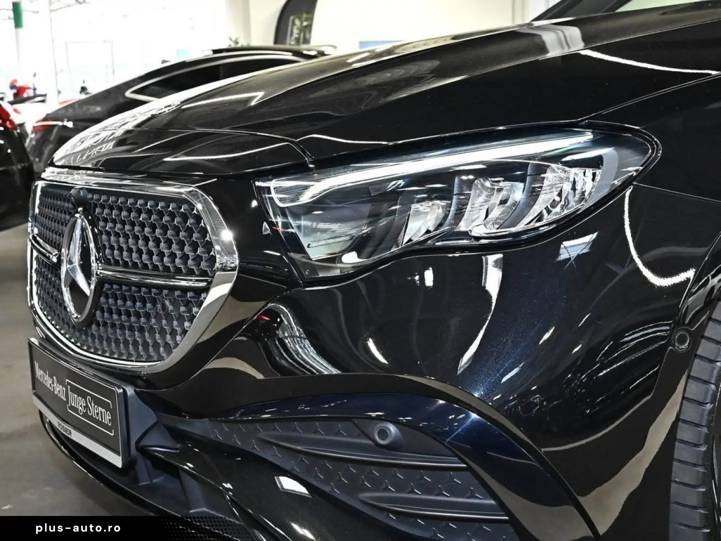 MERCEDES-BENZ E-Class 2025 — imagine 31