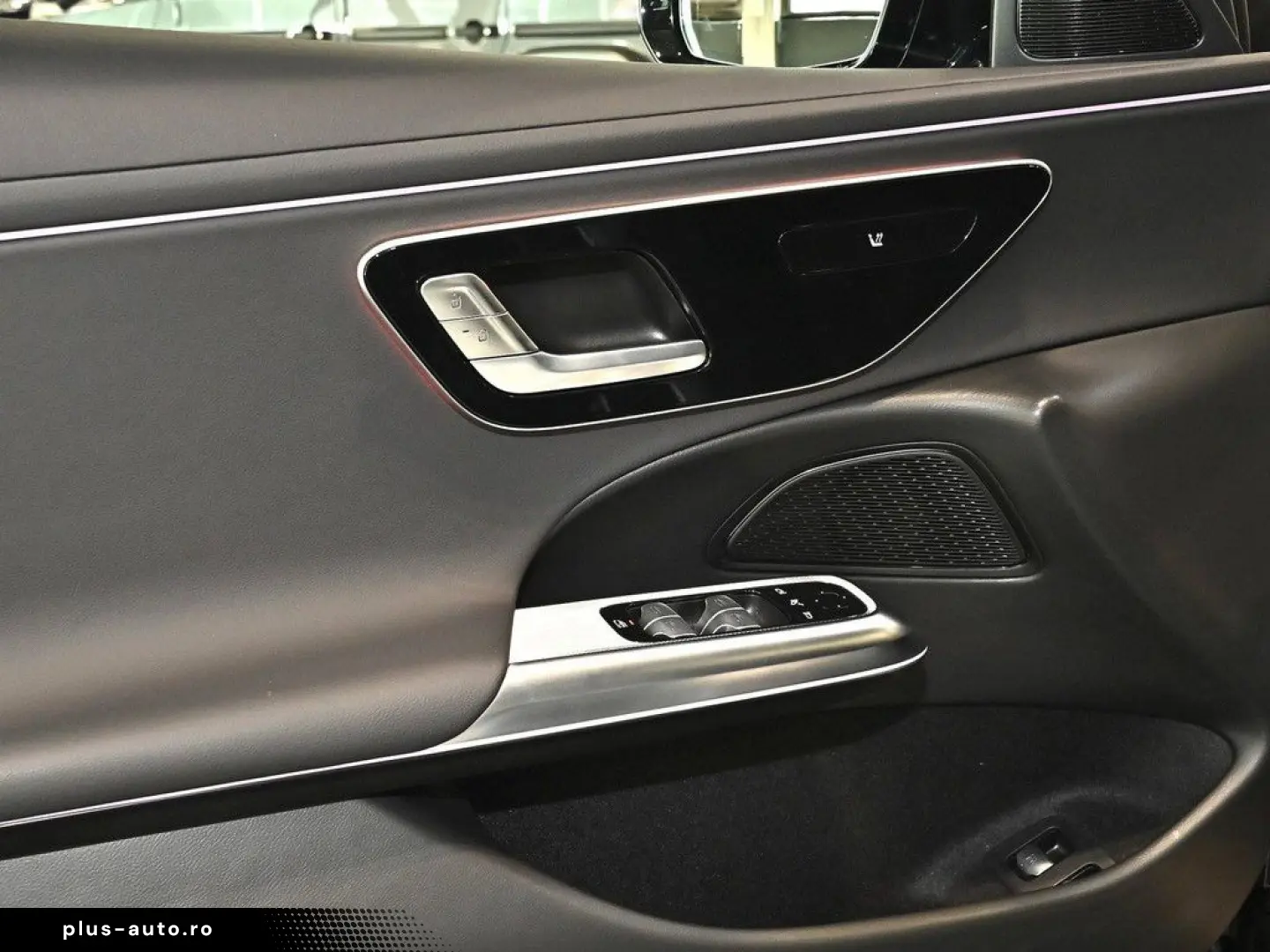 MERCEDES-BENZ E-Class 2025 — imagine 29