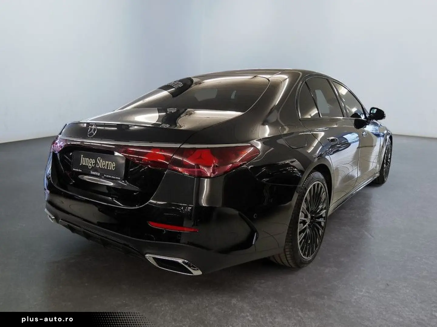 MERCEDES-BENZ E-Class 2025 — imagine 5