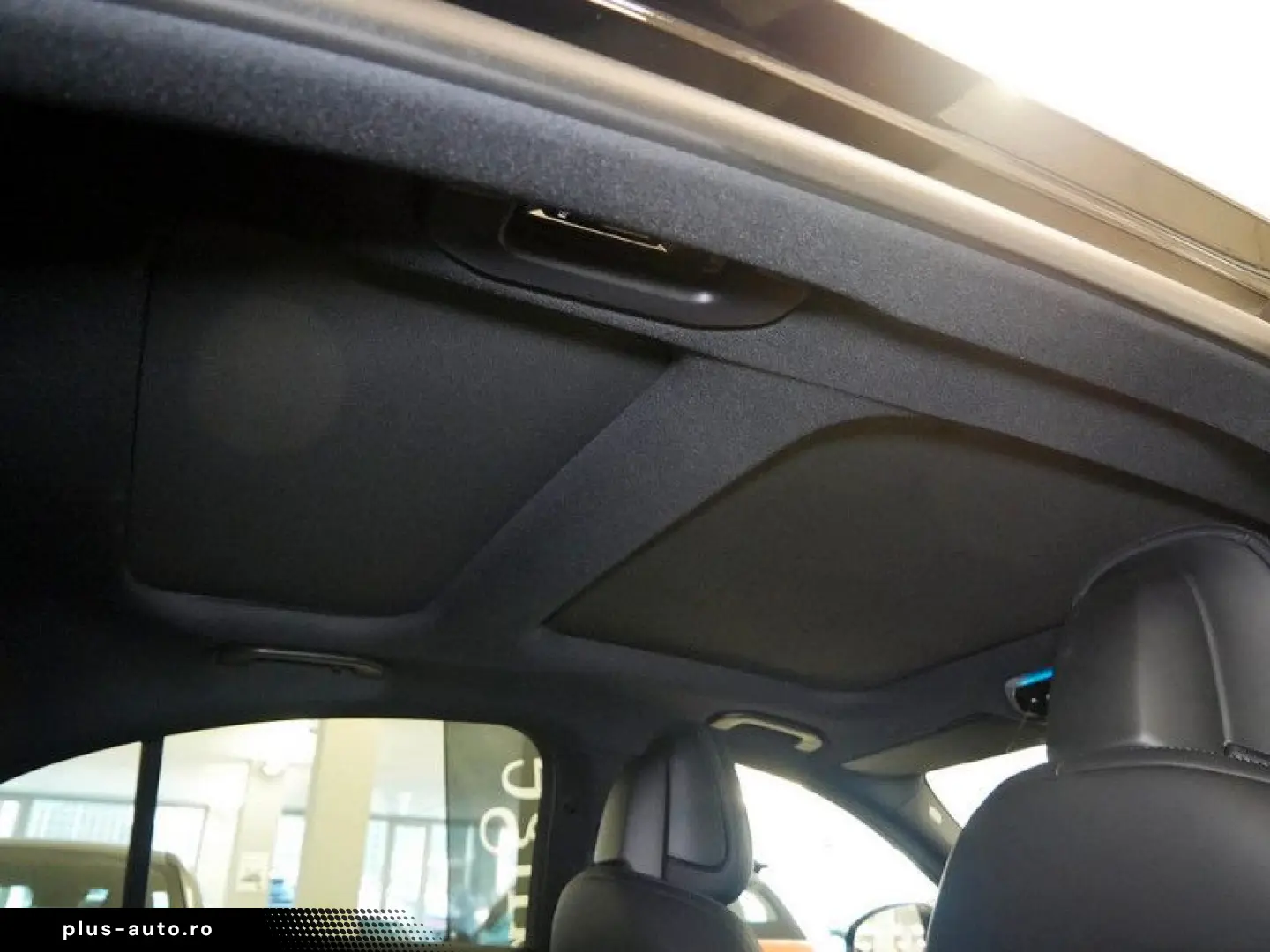 MERCEDES-BENZ E-Class 2025 — imagine 10