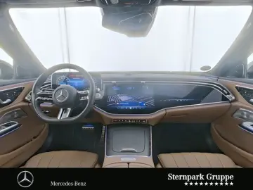 MERCEDES-BENZ E 300 de 4M AMG Super AIRM Pano HUD Ma…