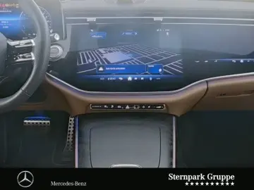 MERCEDES-BENZ E 300 de 4M AMG Super AIRM Pano HUD Ma…