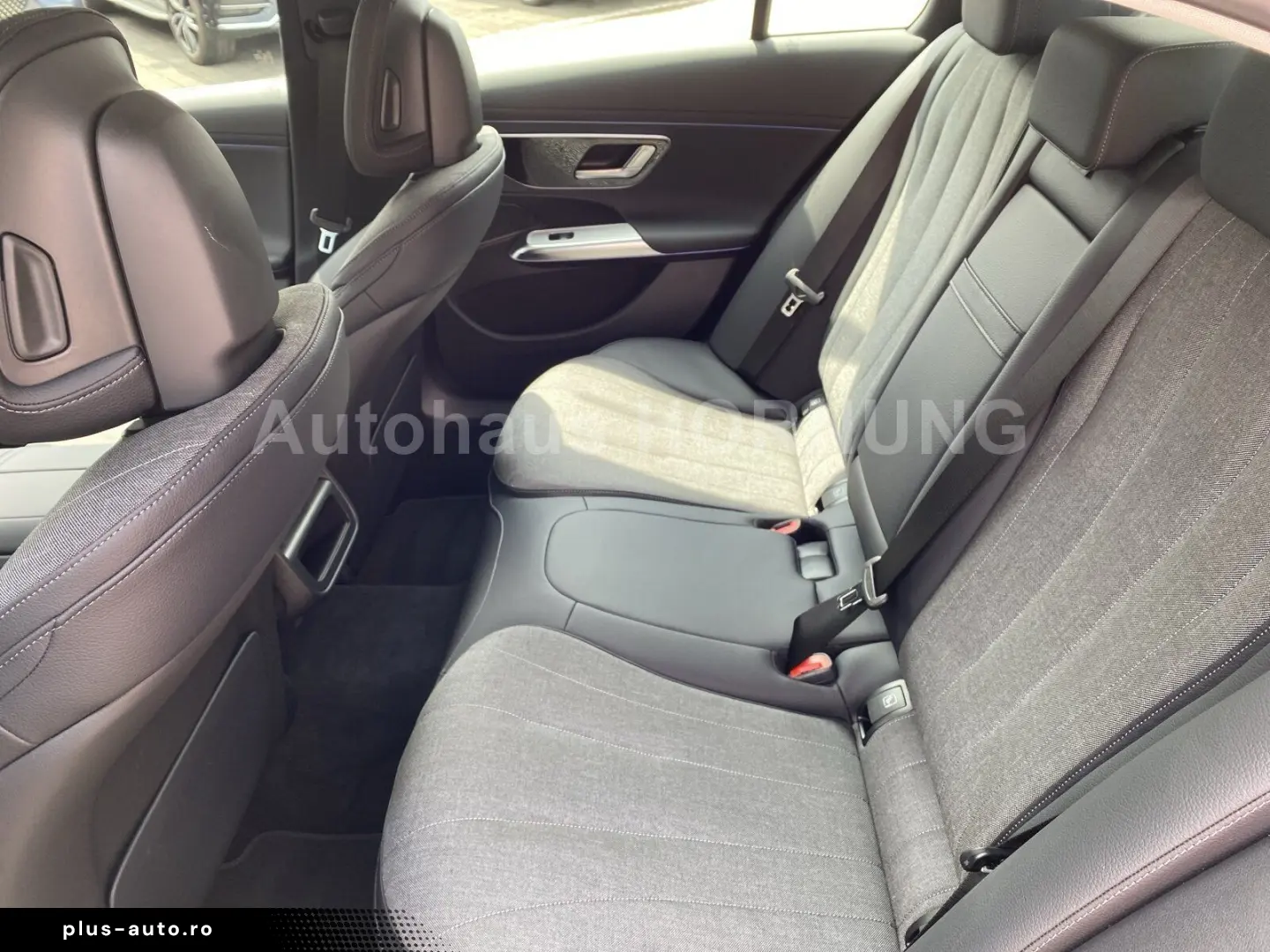 MERCEDES-BENZ E-Class 2025 — imagine 12