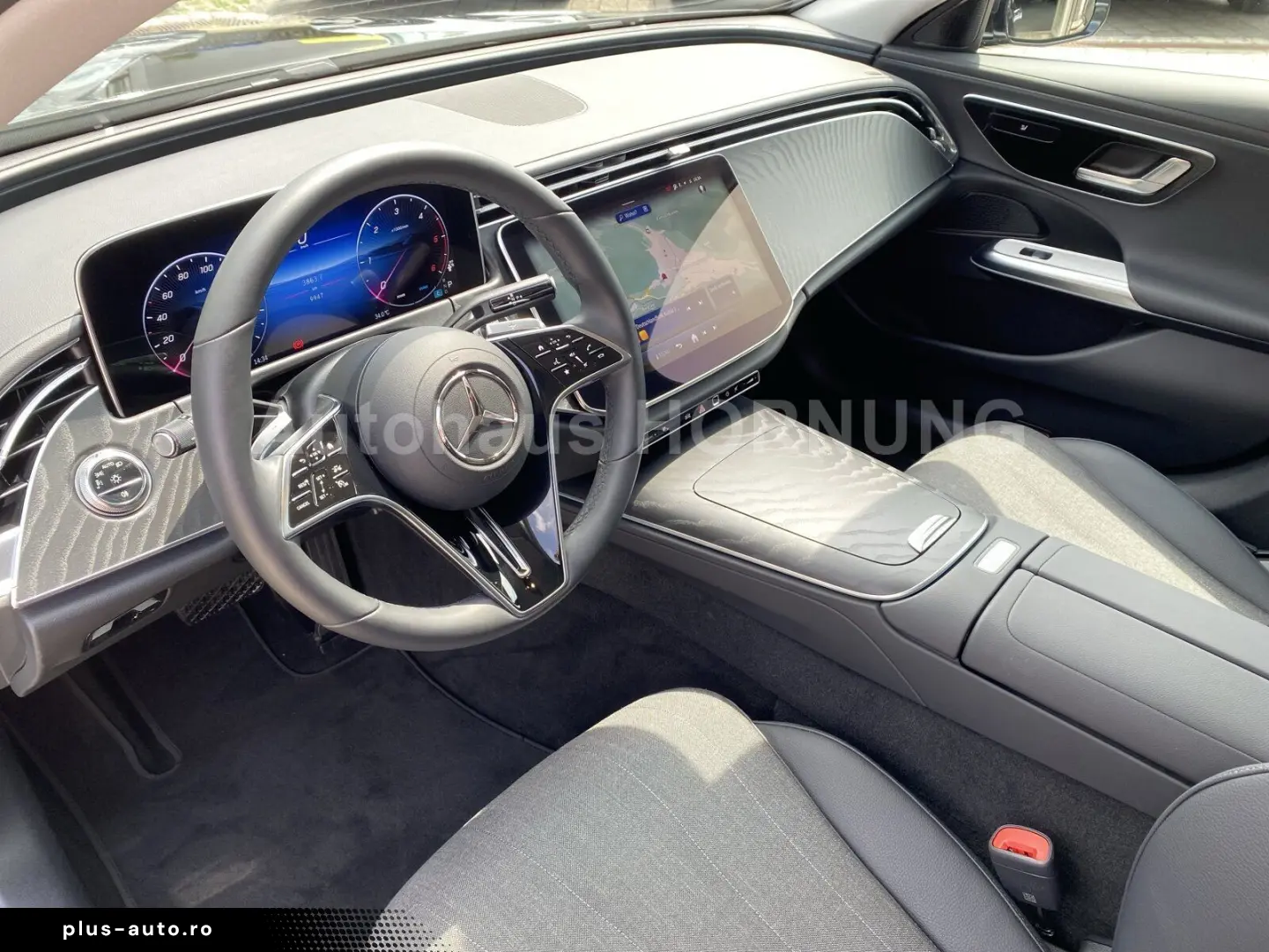 MERCEDES-BENZ E-Class 2025 — imagine 13
