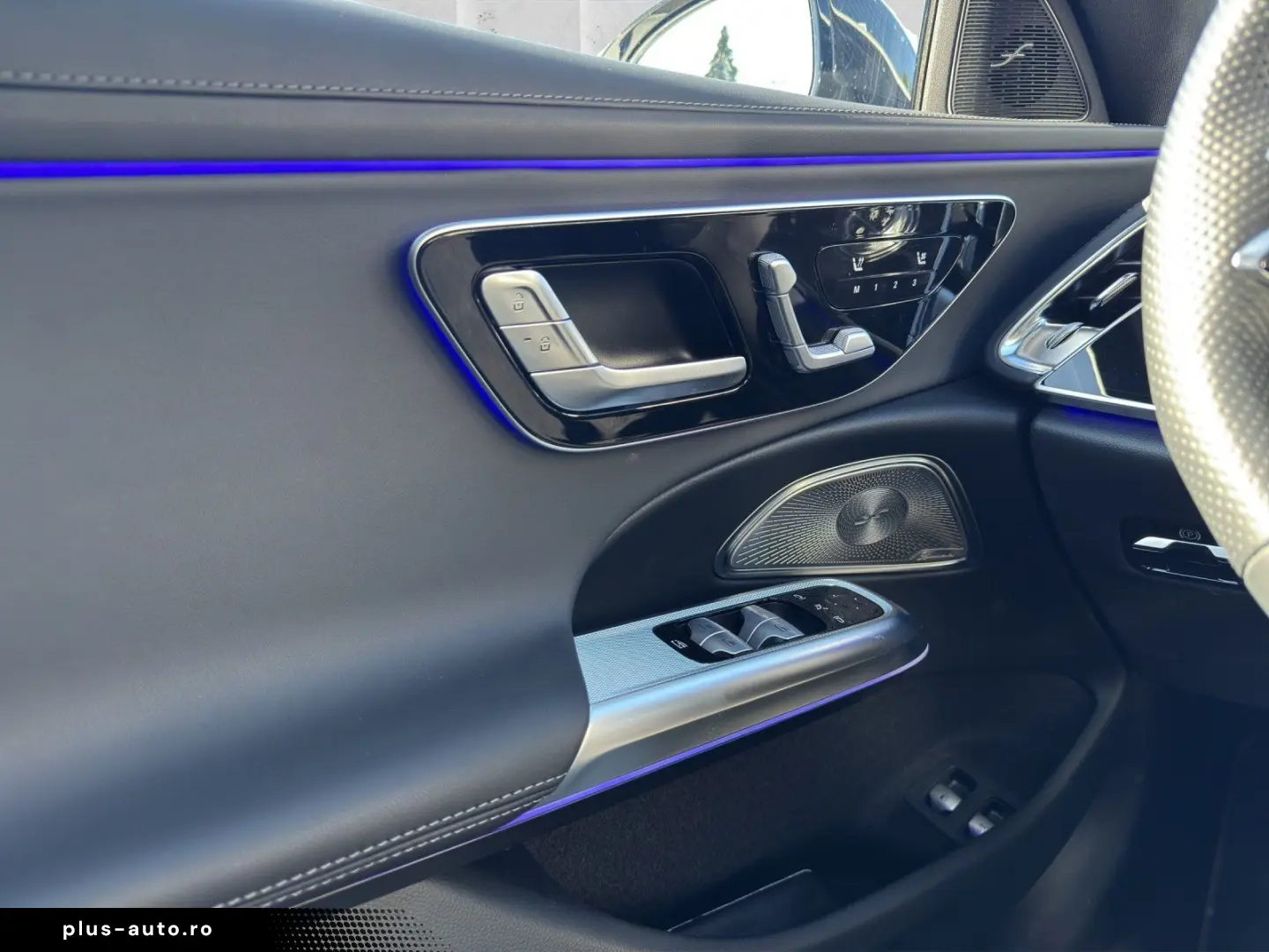 MERCEDES-BENZ E-Class 2024 — imagine 12