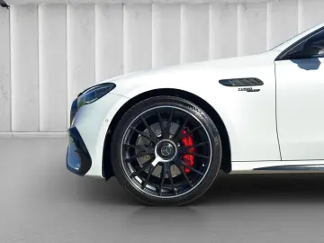MERCEDES-BENZ E 53 Hybrid AMG Prem  Perf.Sitz Supers…