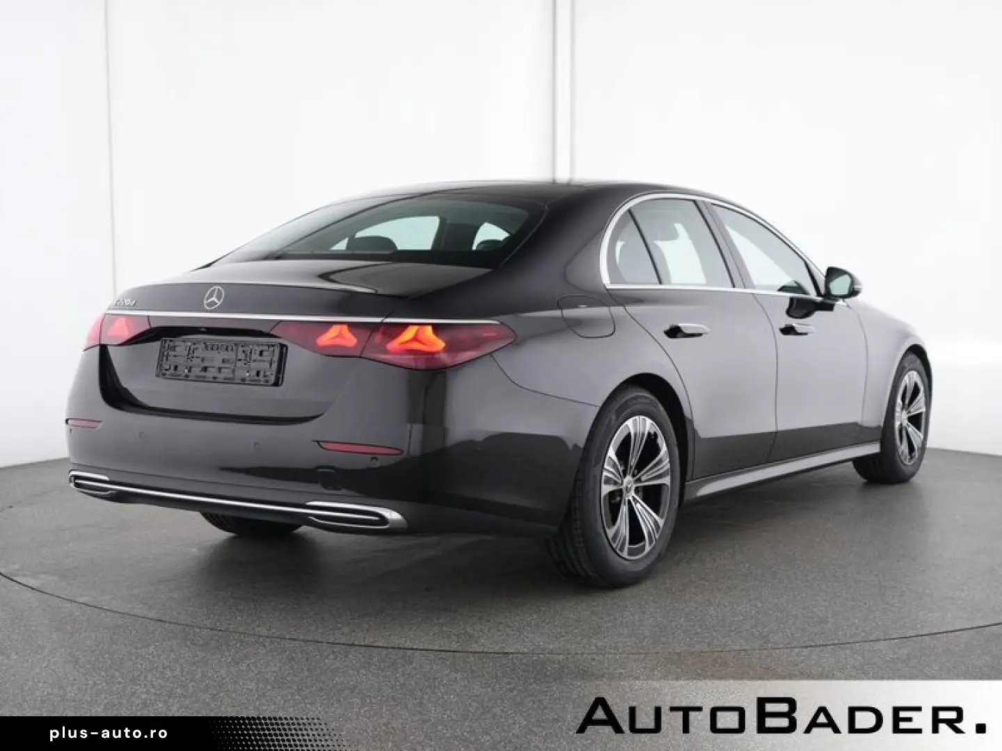 MERCEDES-BENZ E-Class 2025 — imagine 2