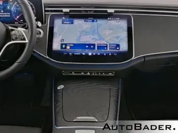 MERCEDES-BENZ E 220 d AVANTGARDE Advanced PSD 18  DI…