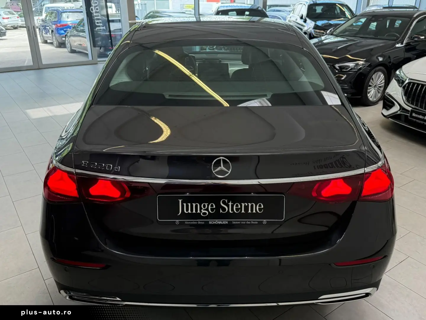 MERCEDES-BENZ E-Class 2025 — imagine 4