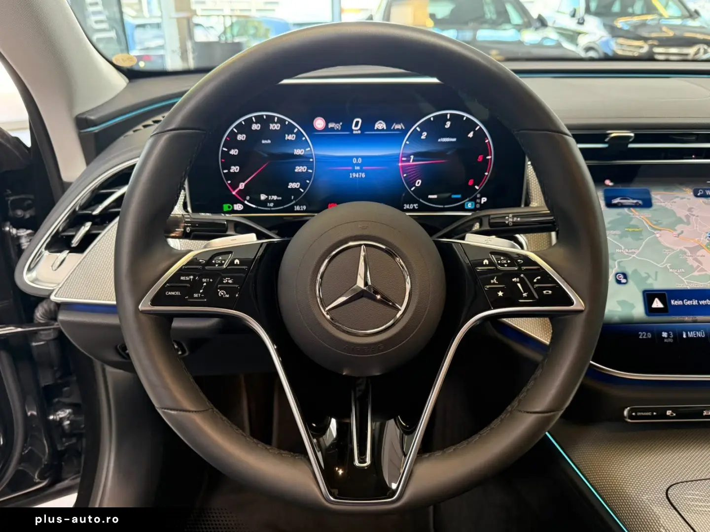 MERCEDES-BENZ E-Class 2025 — imagine 11