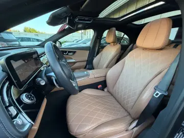 MERCEDES-BENZ E220d AMG PremPlus_Hinterachslenkung A…