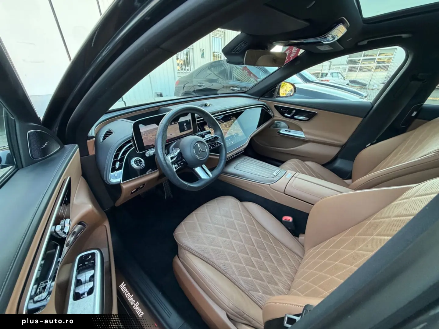 MERCEDES-BENZ E-Class 2025 — imagine 12