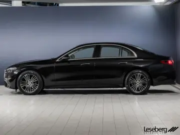 MERCEDES-BENZ E 220 d Avantgarde LED AHK Distronic K…