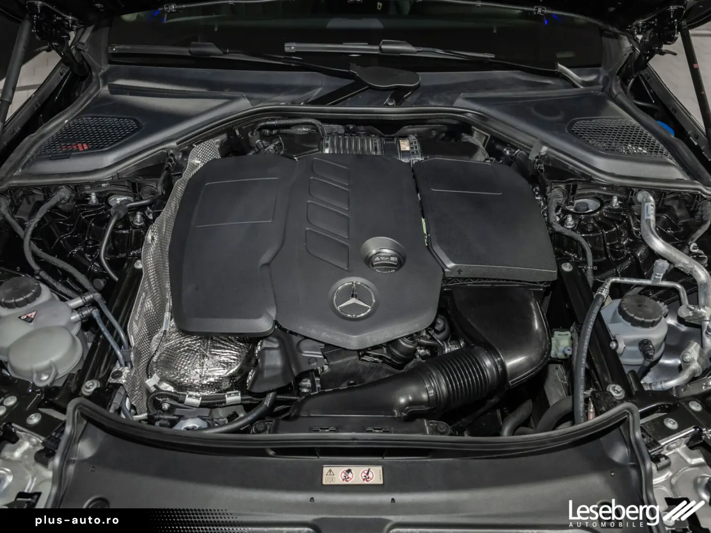 MERCEDES-BENZ E-Class 2025 — imagine 8