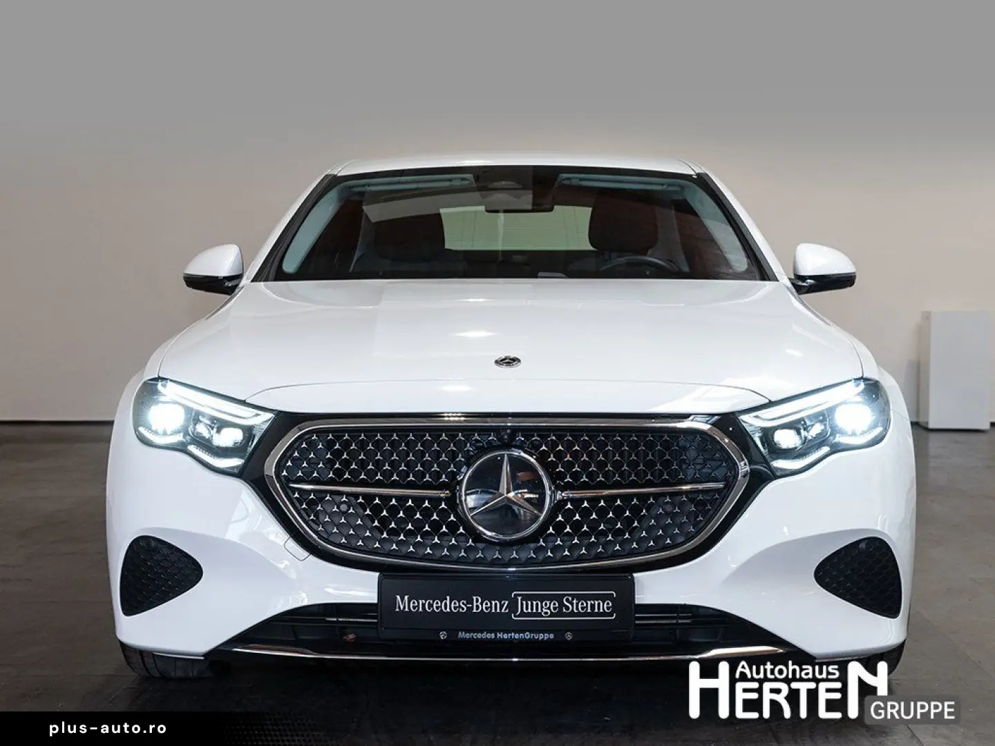 MERCEDES-BENZ E-Class 2025 — imagine 2