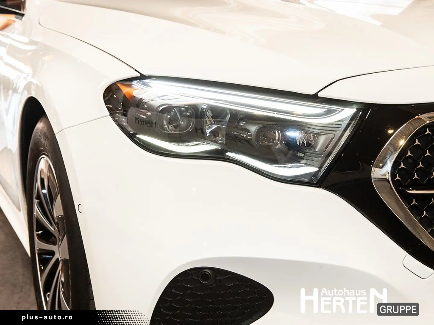 MERCEDES-BENZ E-Class 2025 — imagine 13