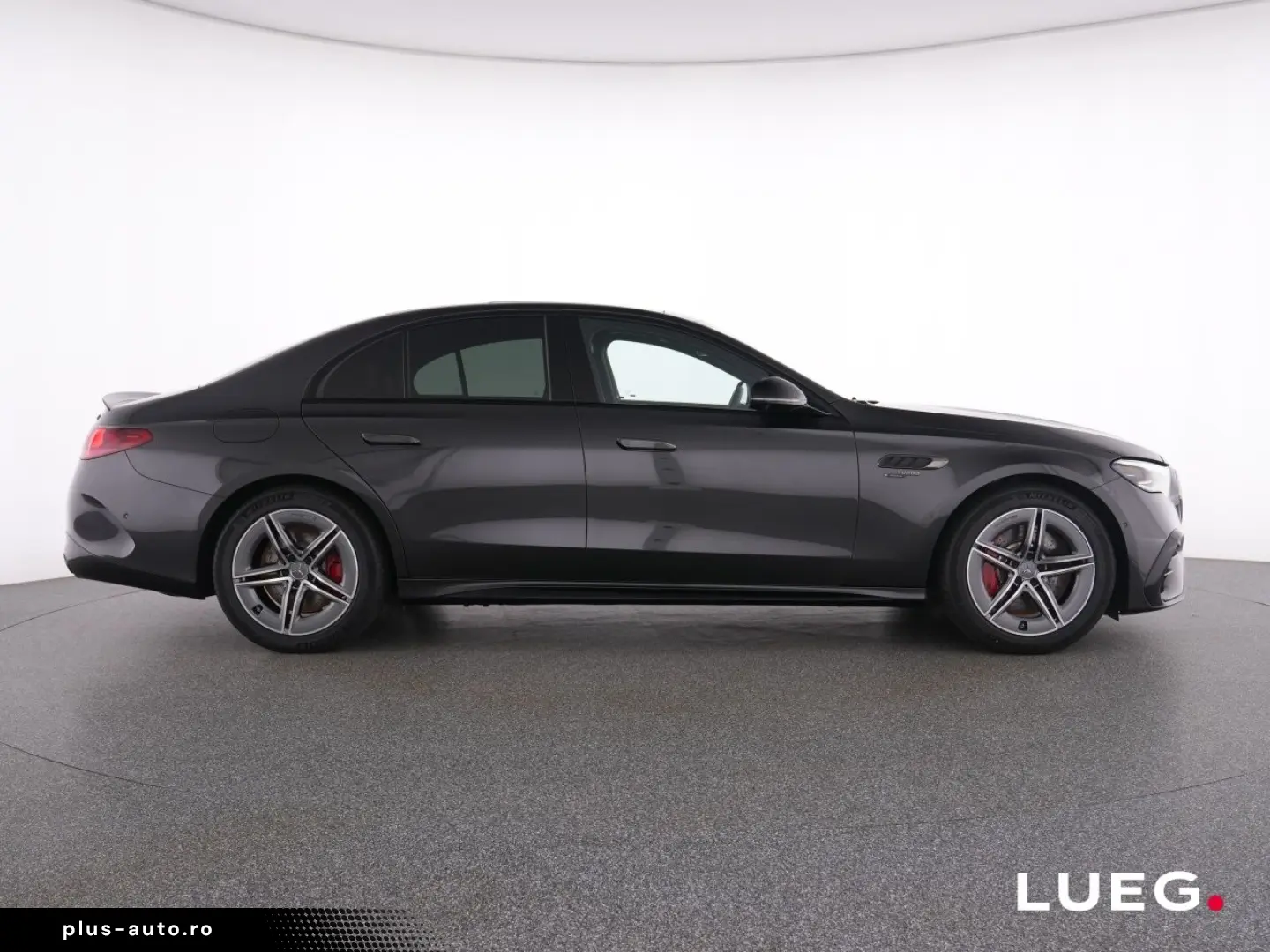 MERCEDES-BENZ E 53 AMG Hybrid 4M  MBUX DLight Pano Night 360