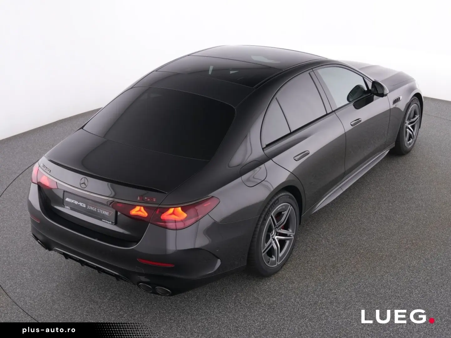 MERCEDES-BENZ E 53 AMG Hybrid 4M  MBUX DLight Pano Night 360