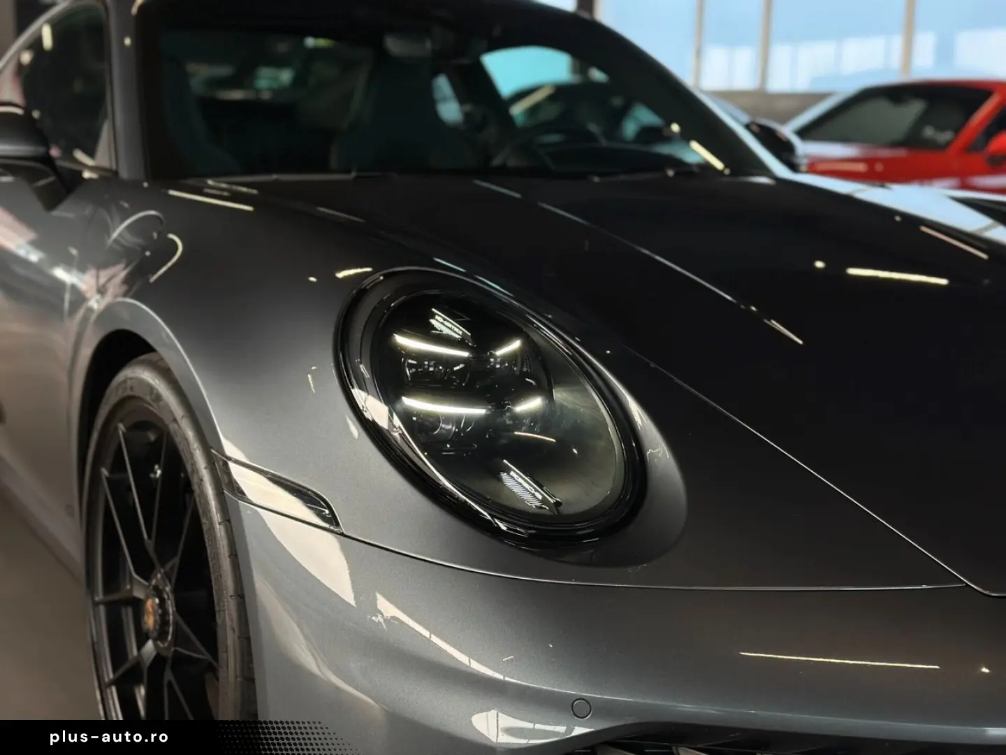PORSCHE 911 2025 — imagine 10