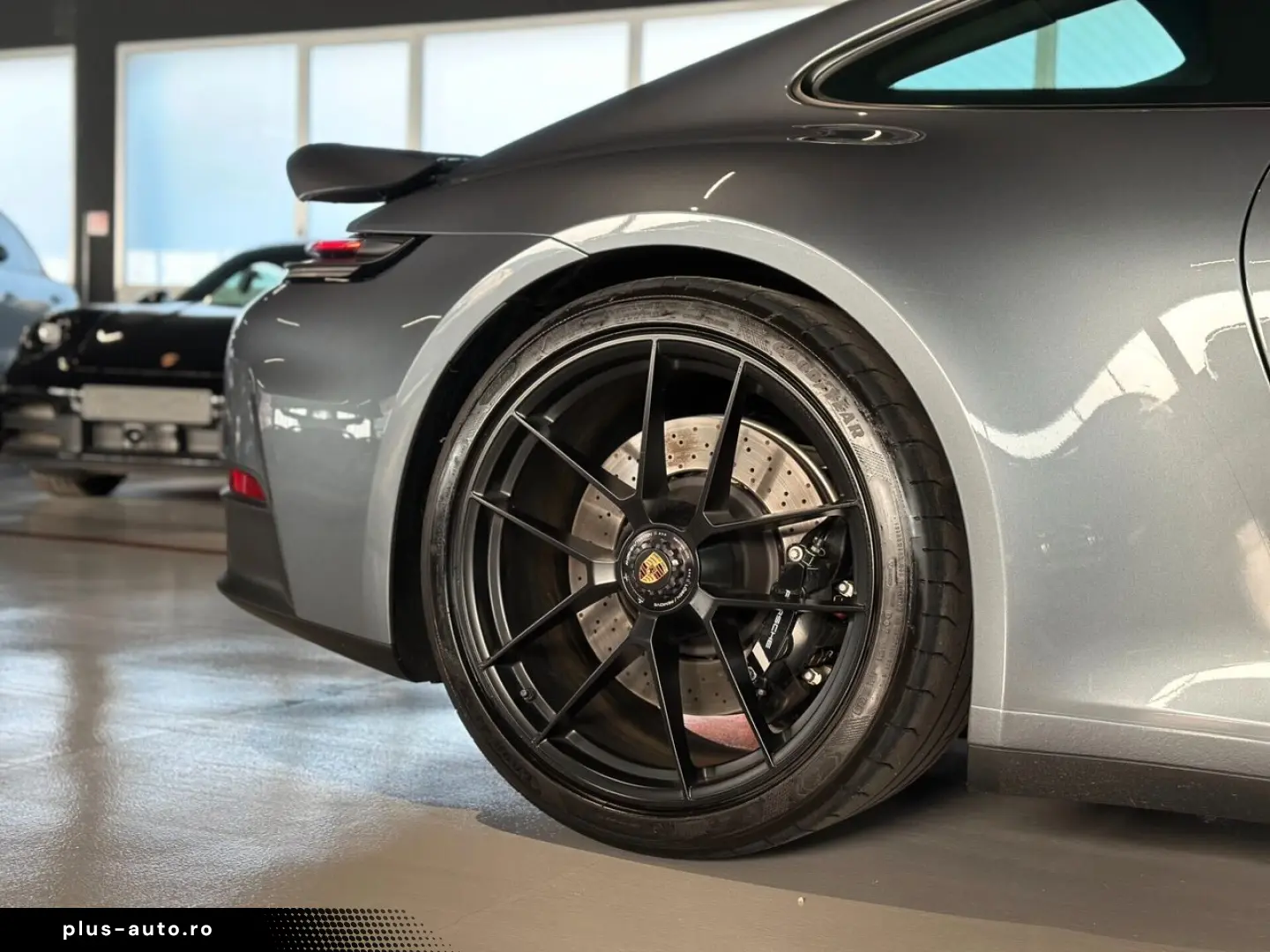 PORSCHE 911 2025 — imagine 13