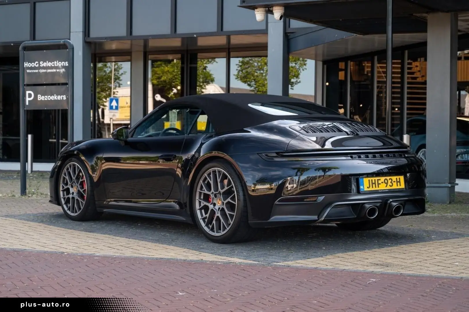 PORSCHE 911 2024 — imagine 3