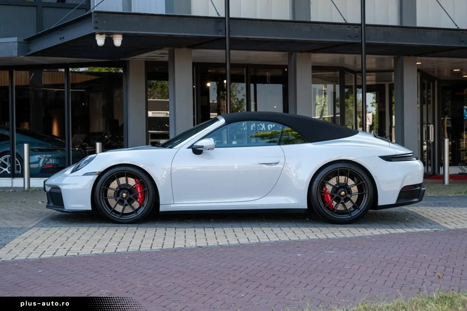 PORSCHE 911 2024 — imagine 2