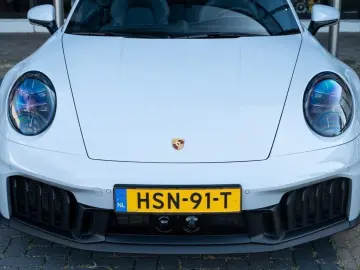 PORSCHE 911 Carrera 4 GTS Cabrio