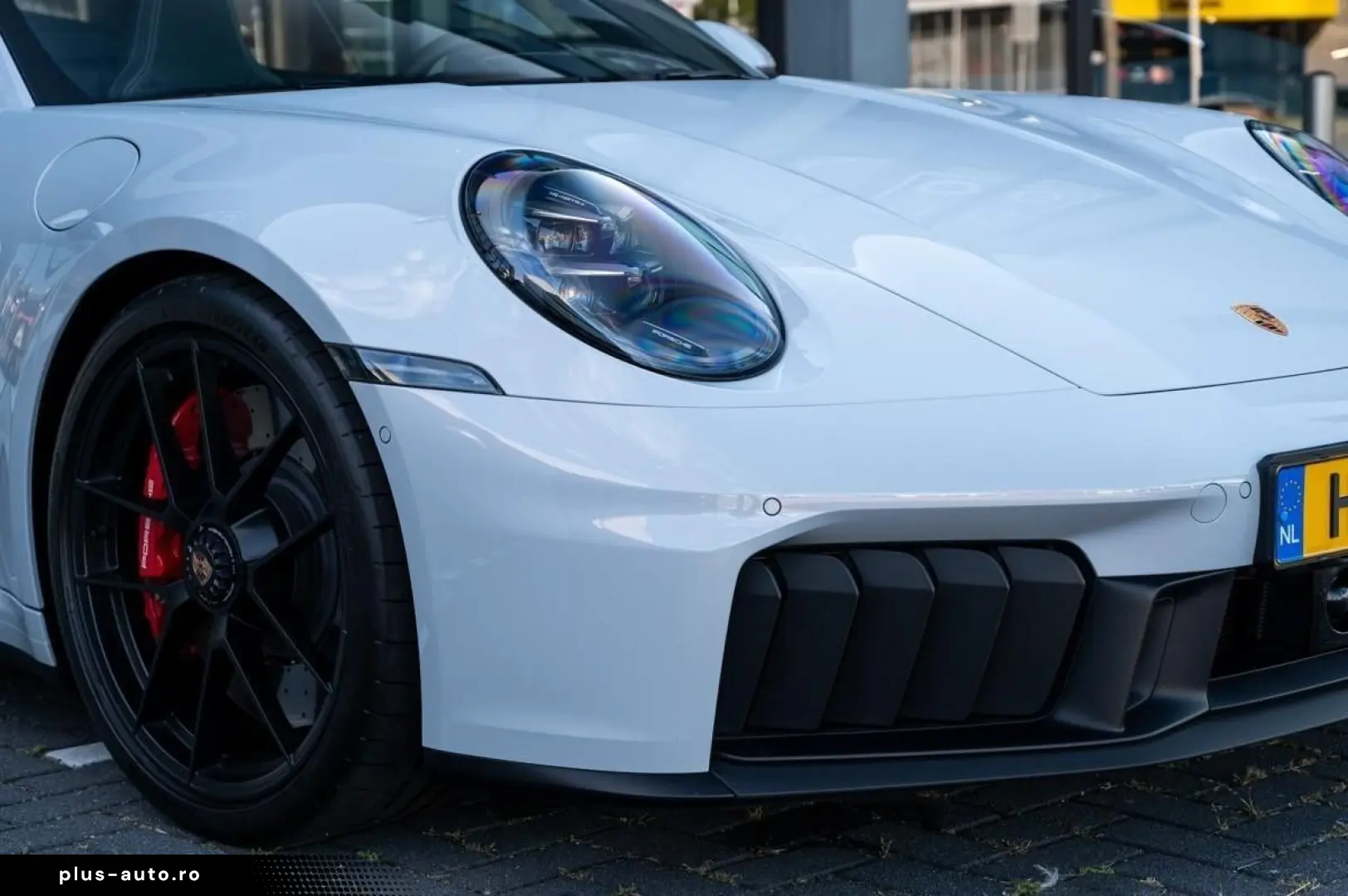PORSCHE 911 2024 — imagine 23