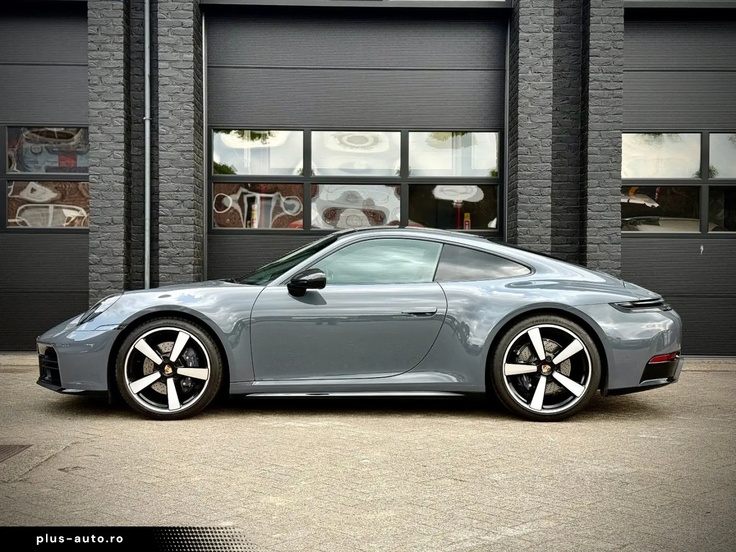 PORSCHE 911 2024 — imagine 2