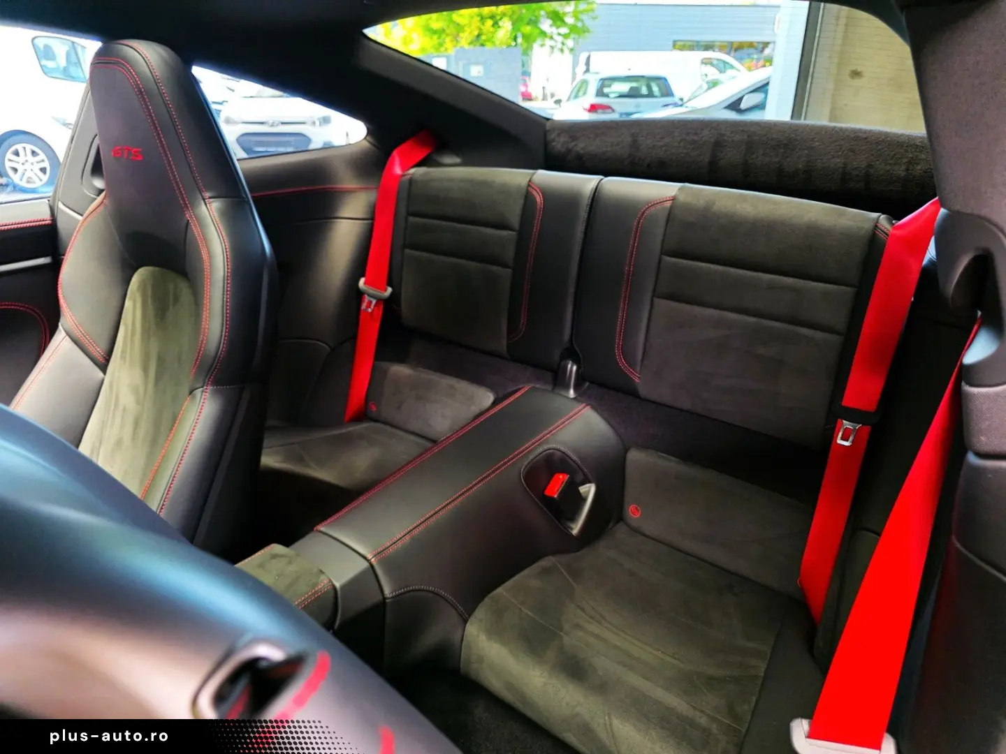 PORSCHE 911 2024 — imagine 15