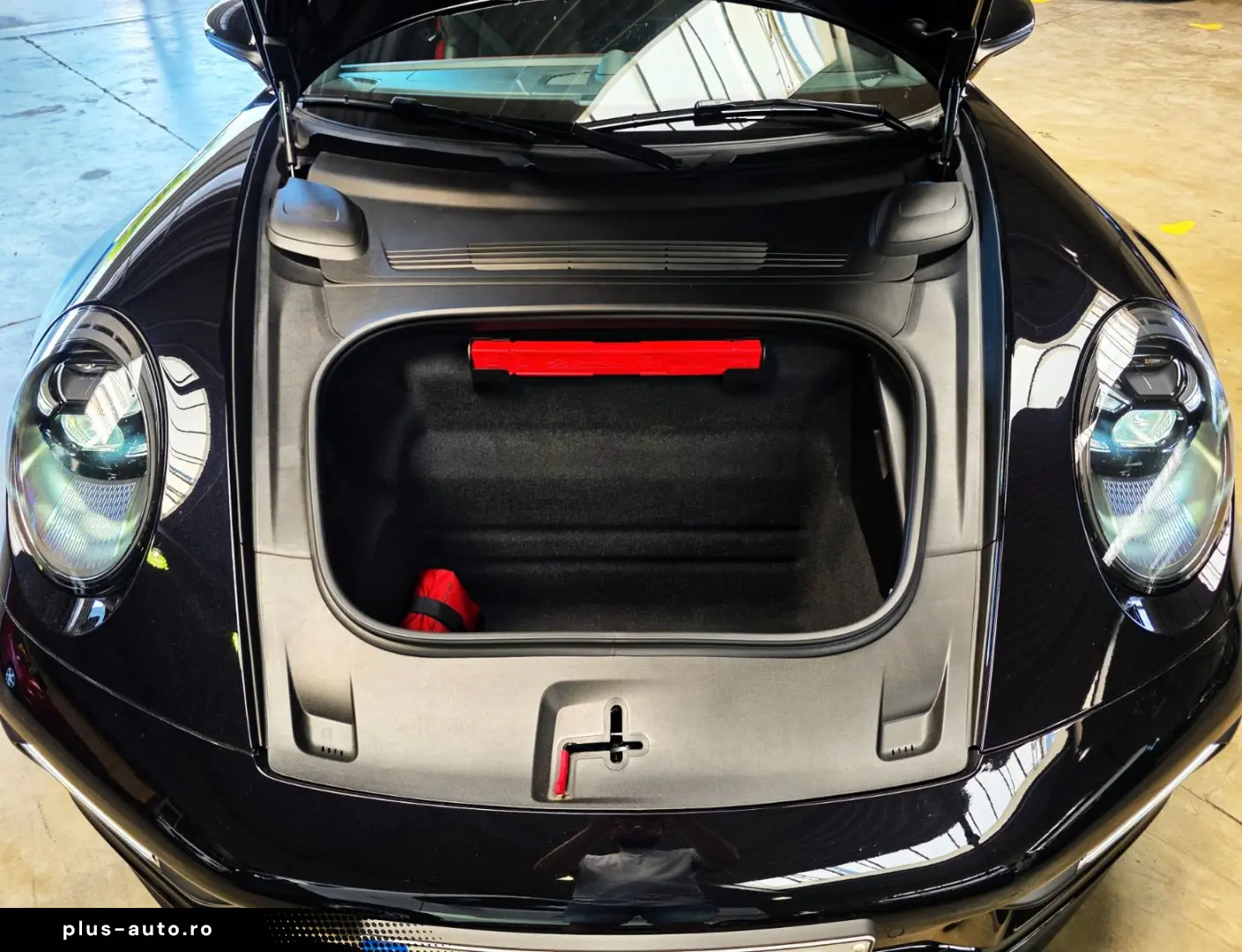 PORSCHE 911 2024 — imagine 16