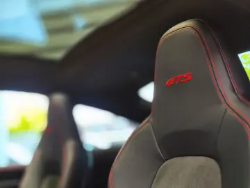 PORSCHE 911 Carrera GTS 360  Pano 3JahrePorscheGarantie!