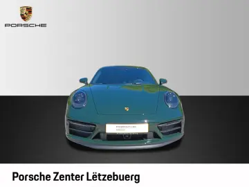 PORSCHE 911 Carrera 4 GTS