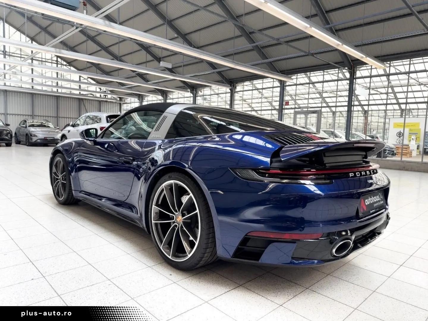 PORSCHE 911 2023 — imagine 4