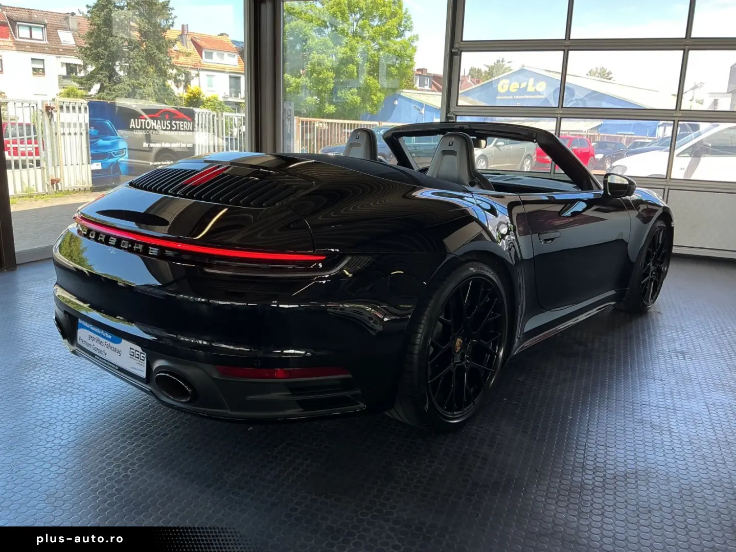 PORSCHE 911 2022 — imagine 15