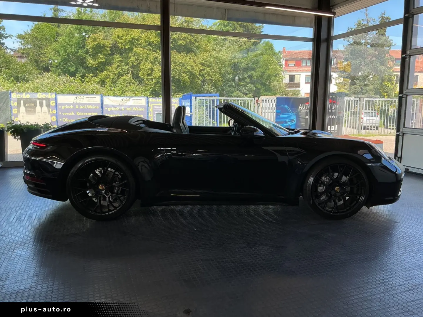 PORSCHE 911 2022 — imagine 16