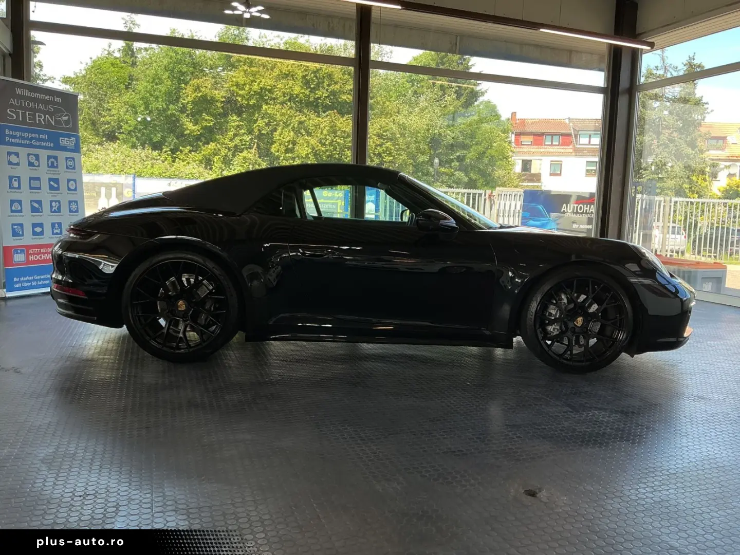PORSCHE 911 2022 — imagine 17