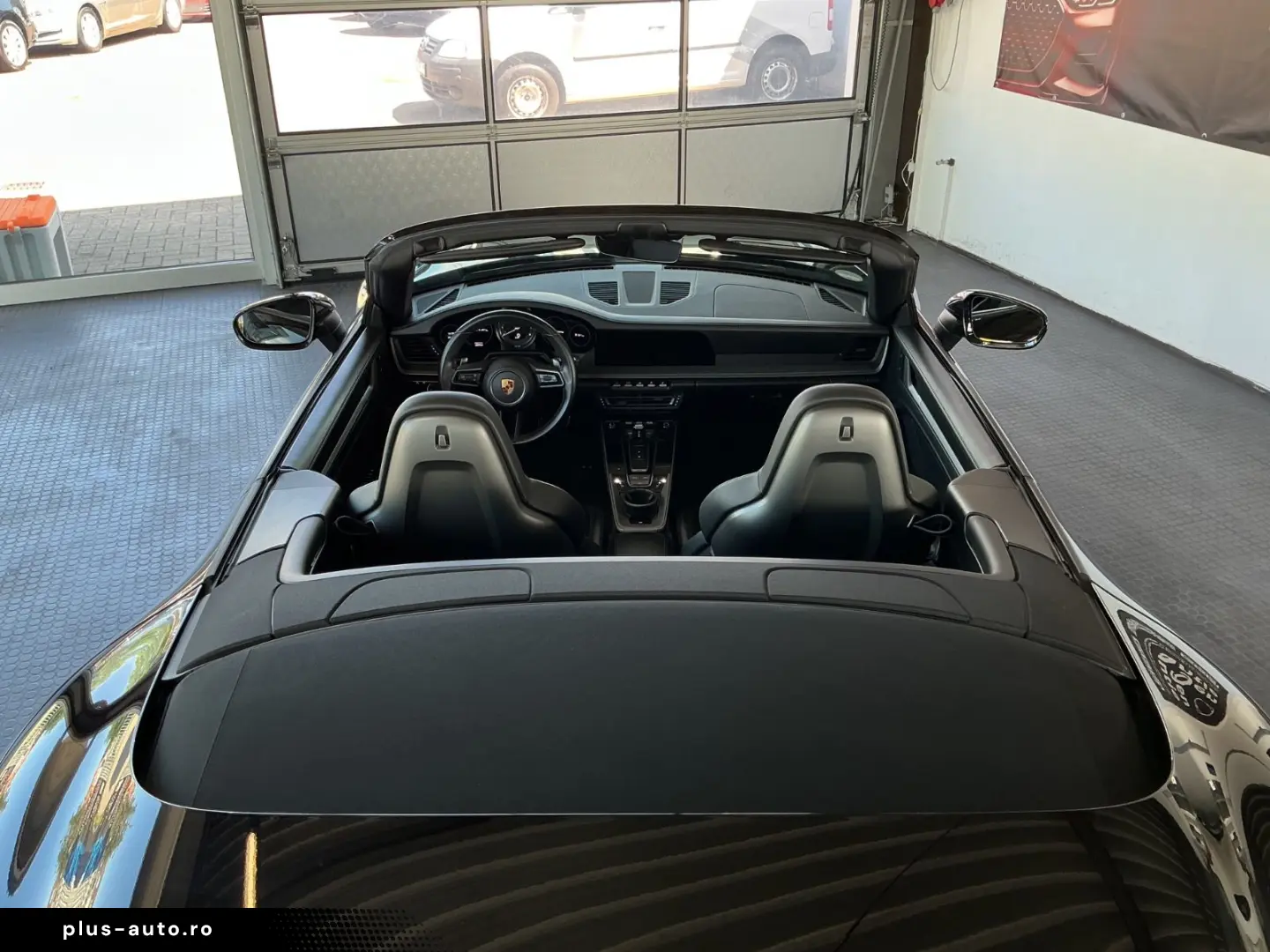 PORSCHE 911 2022 — imagine 28
