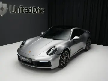 PORSCHE 911 Carrera