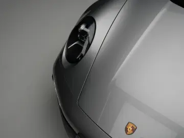 PORSCHE 911 Carrera