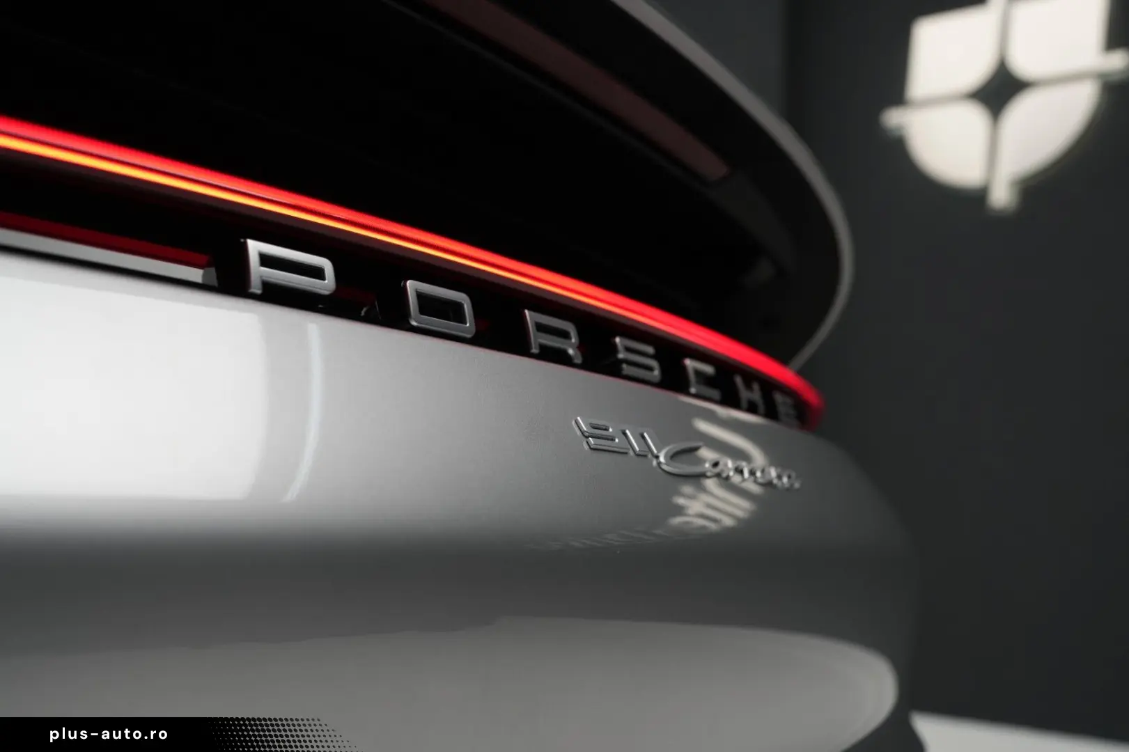 PORSCHE 911 2022 — imagine 24