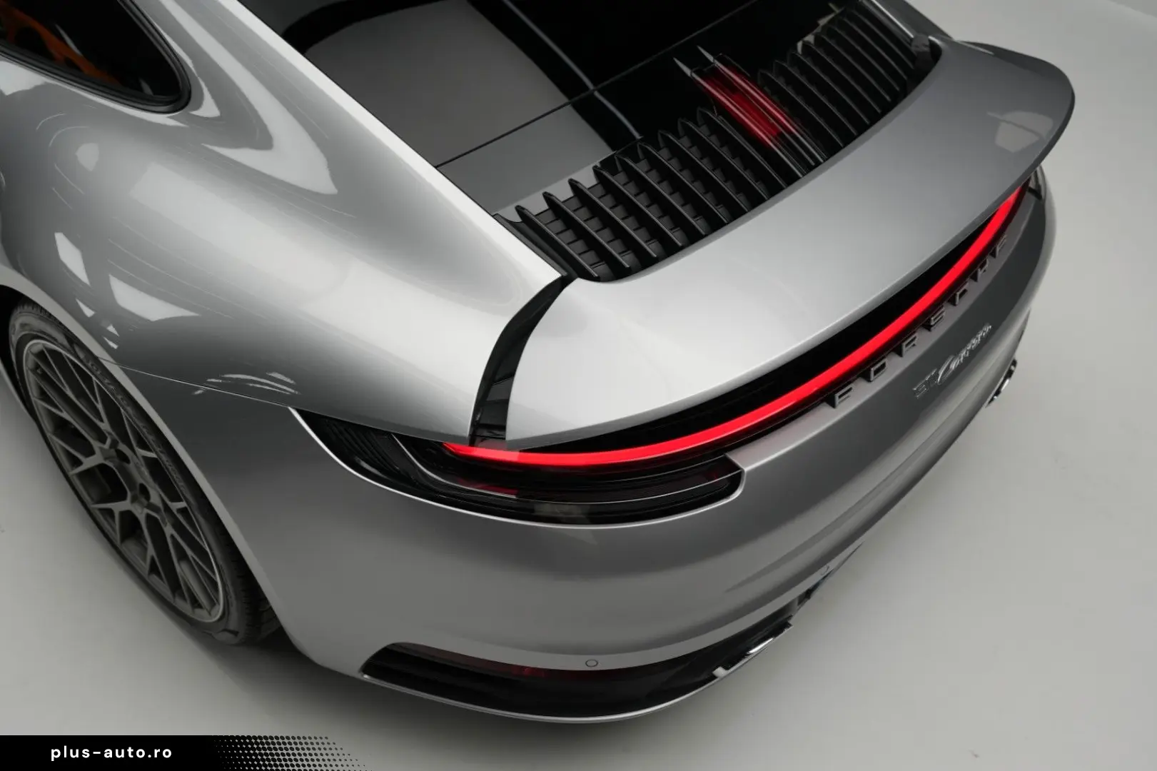 PORSCHE 911 2022 — imagine 26
