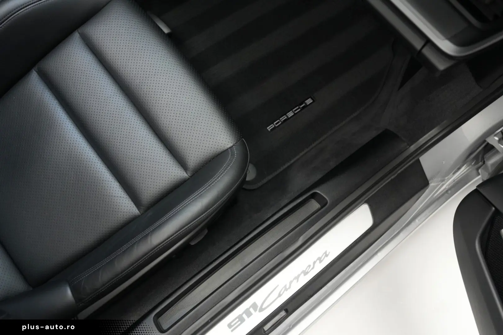 PORSCHE 911 2022 — imagine 32