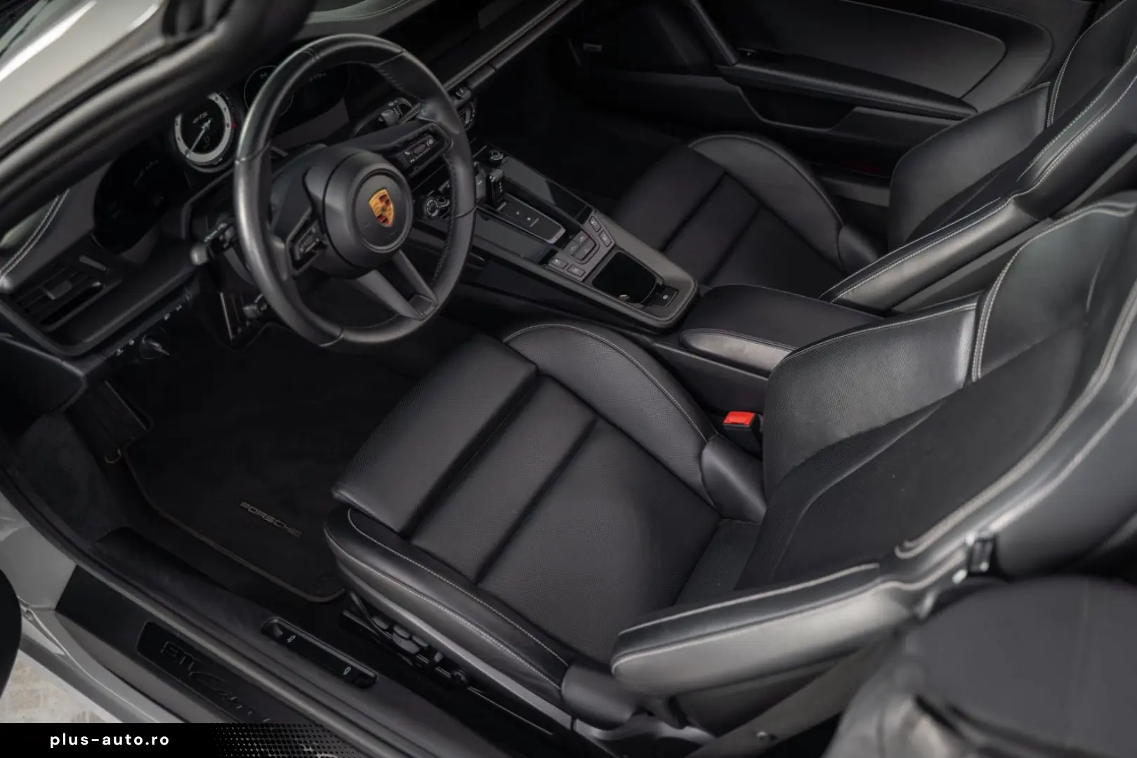 PORSCHE 911 2022 — imagine 8