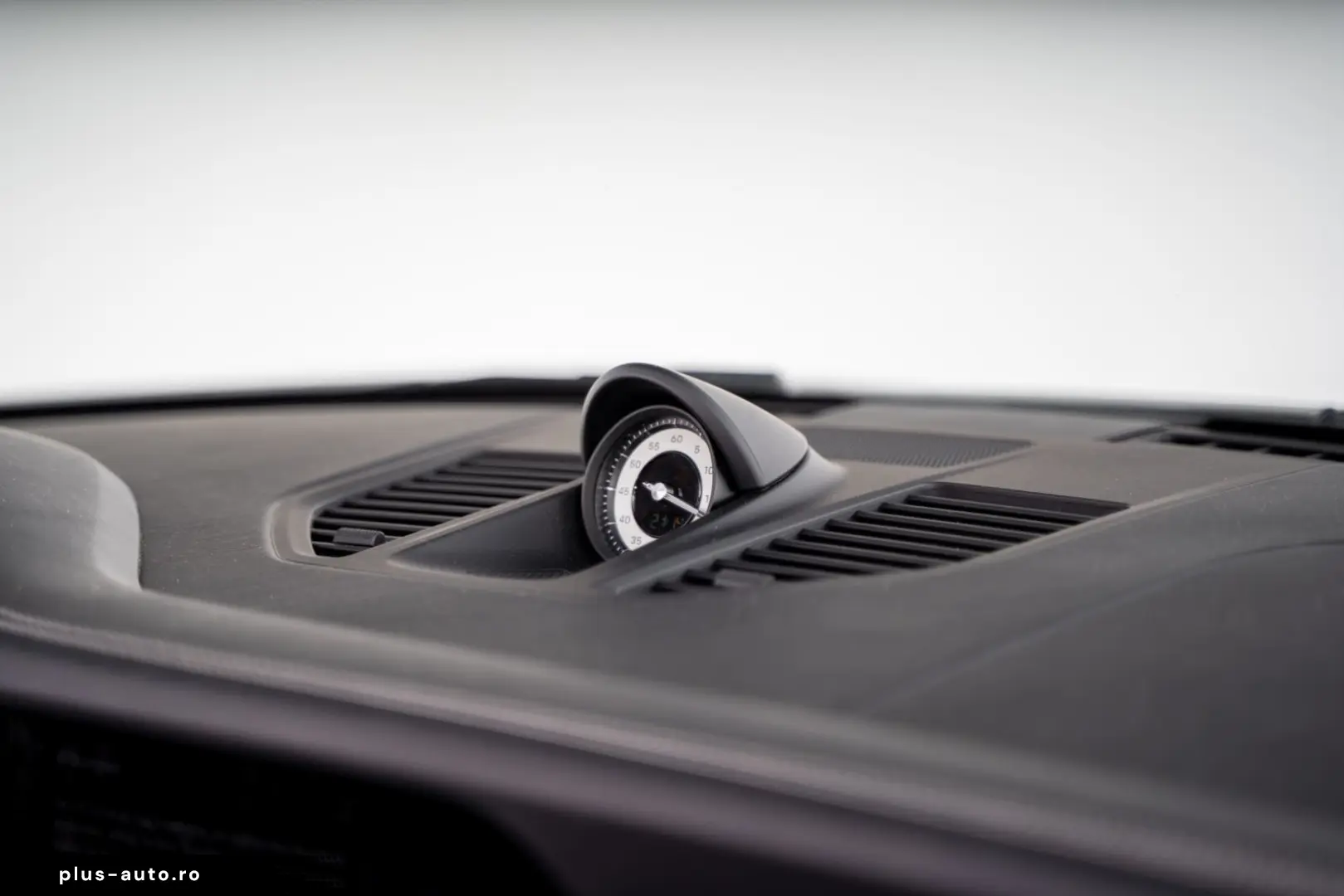 PORSCHE 911 2022 — imagine 12