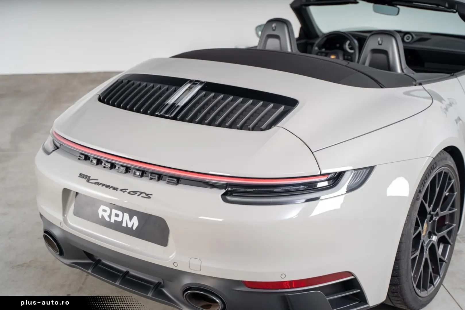 PORSCHE 911 2022 — imagine 13