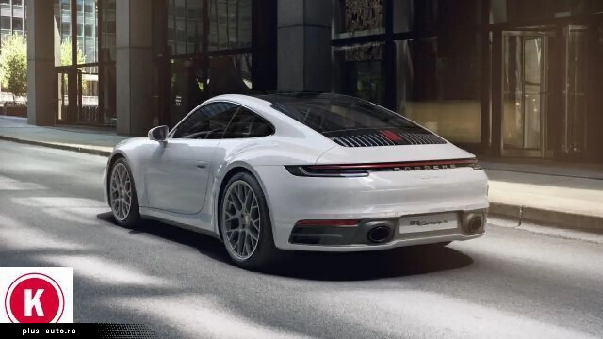 PORSCHE 911 2022 — imagine 3