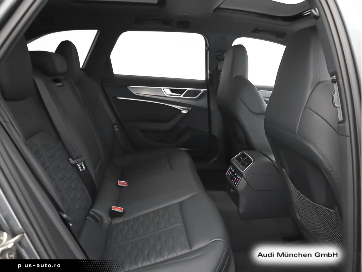 AUDI RS6 2023 — imagine 16